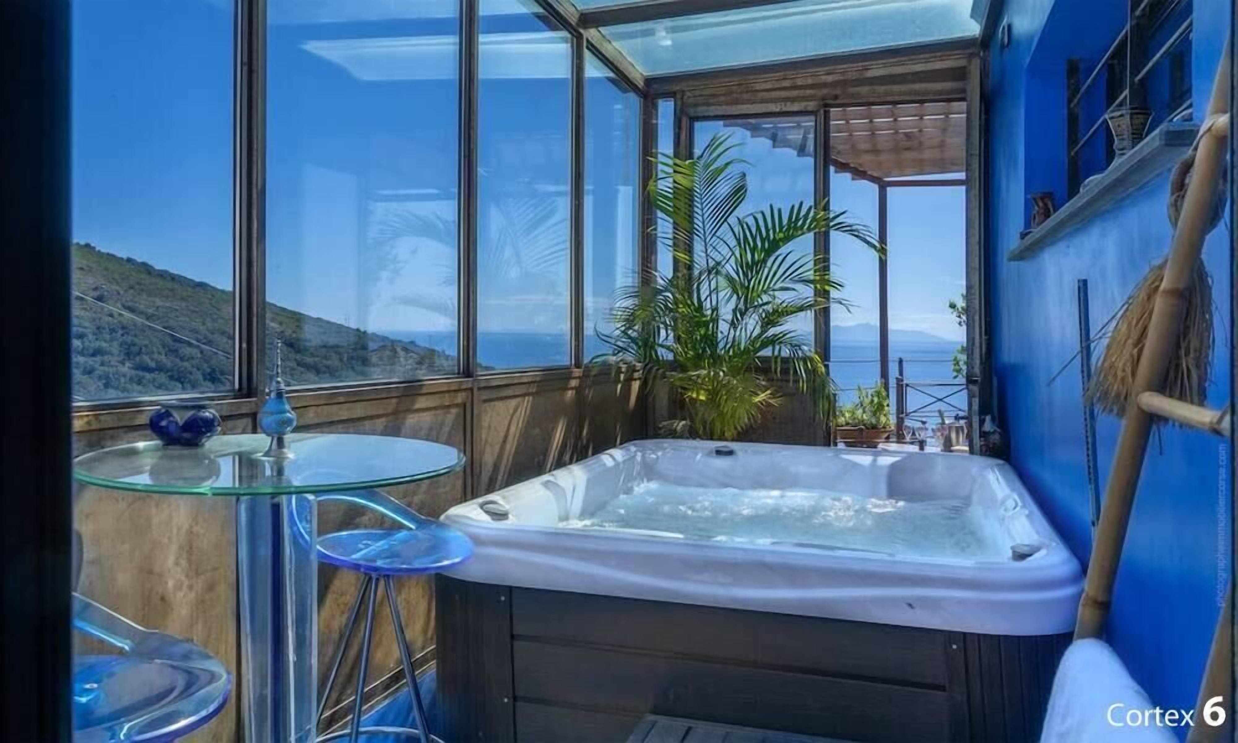 Bain à remous intérieur