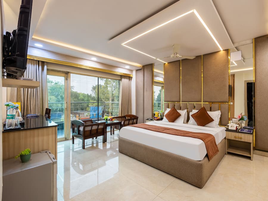 Deluxe-rum - utsikt mot staden | Gratis wi-fi