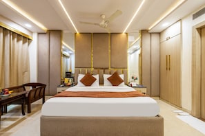 Deluxe Room, City View