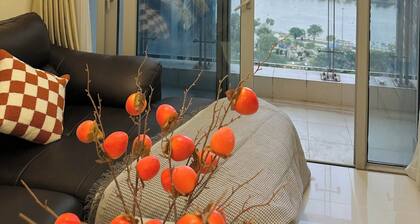 Saigon River View Apartment in Vinhomes Central Park 7