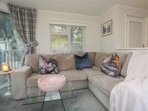 Cottage | Living area - Evermore Lodge (Windermere)