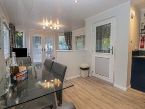 Cottage | Dining - Evermore Lodge (Windermere)