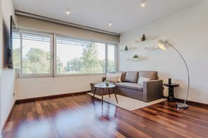 Living area - Beachside apartment (Sant Adrià de Besòs)