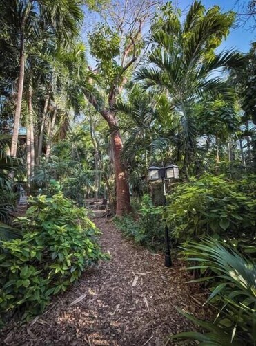 Charming 3-bedroom farmhouse in Miami