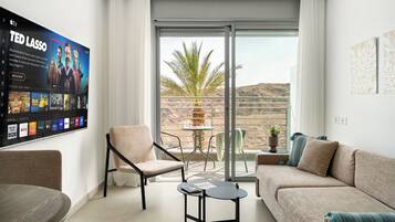 Apartment, Mountain View | Living area