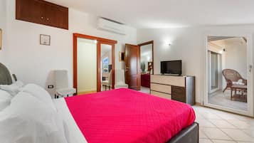 2 Schlafzimmer, Bügeleisen/Bügelbrett, Bettwäsche
