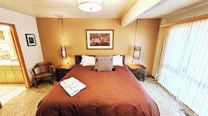 3 habitaciones, tabla de planchar con plancha y internet 