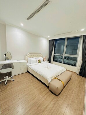Apartment, 3 Bedrooms, City View, Tower