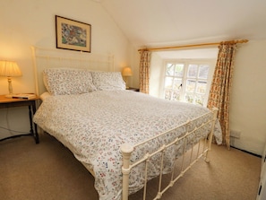 4 habitaciones, decoración personalizada y muebles diferentes