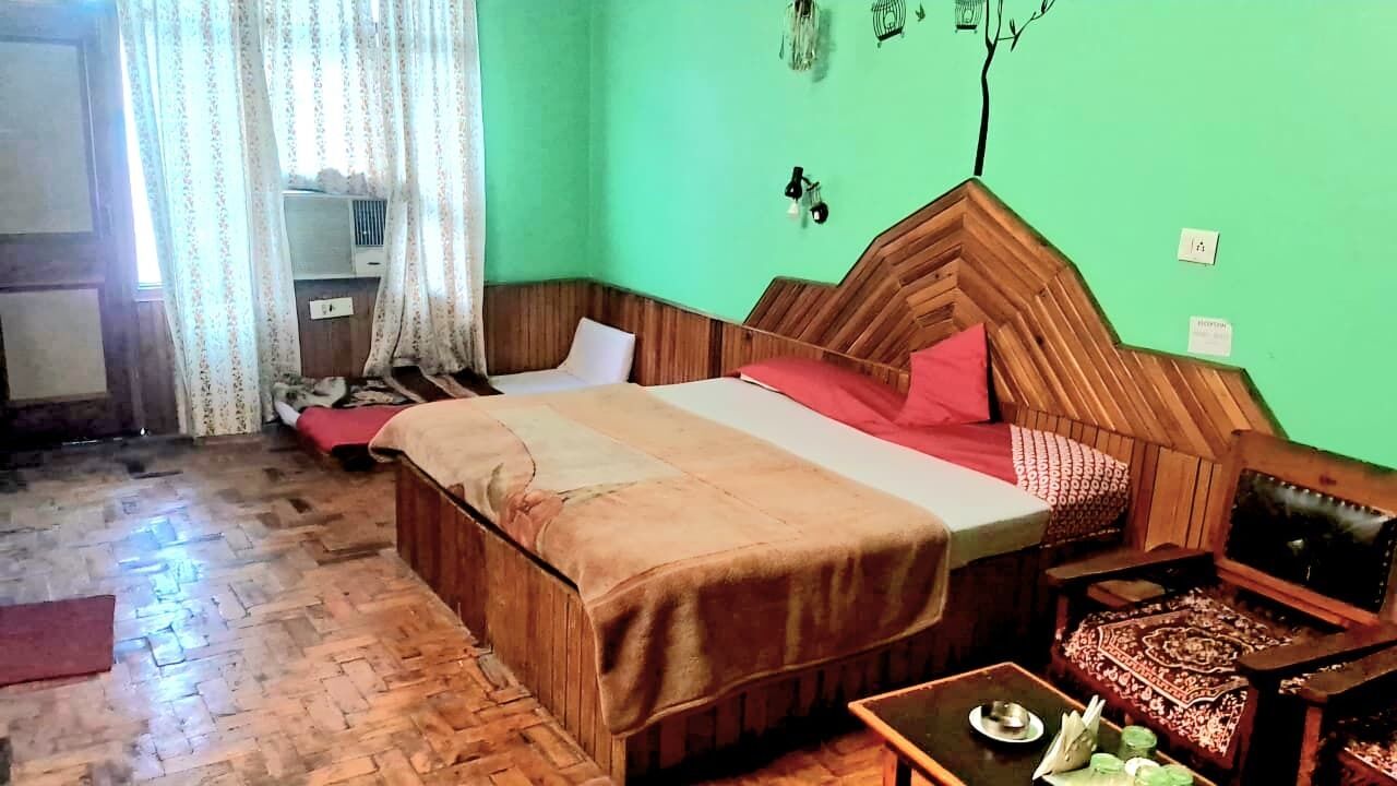 Superior Room, Air conditioning | Rollaway beds, free WiFi, bed sheets