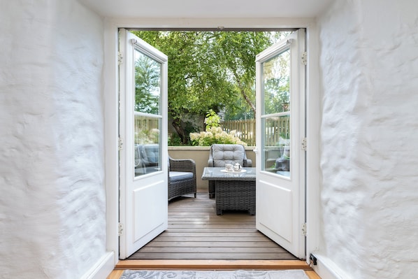 Interior - 2-story Loft/ Large terrace/ Next to Old Town (Tallinn)