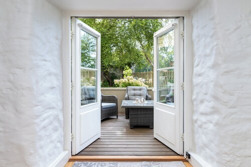 2-story Loft/ Large terrace/ Next to Old Town