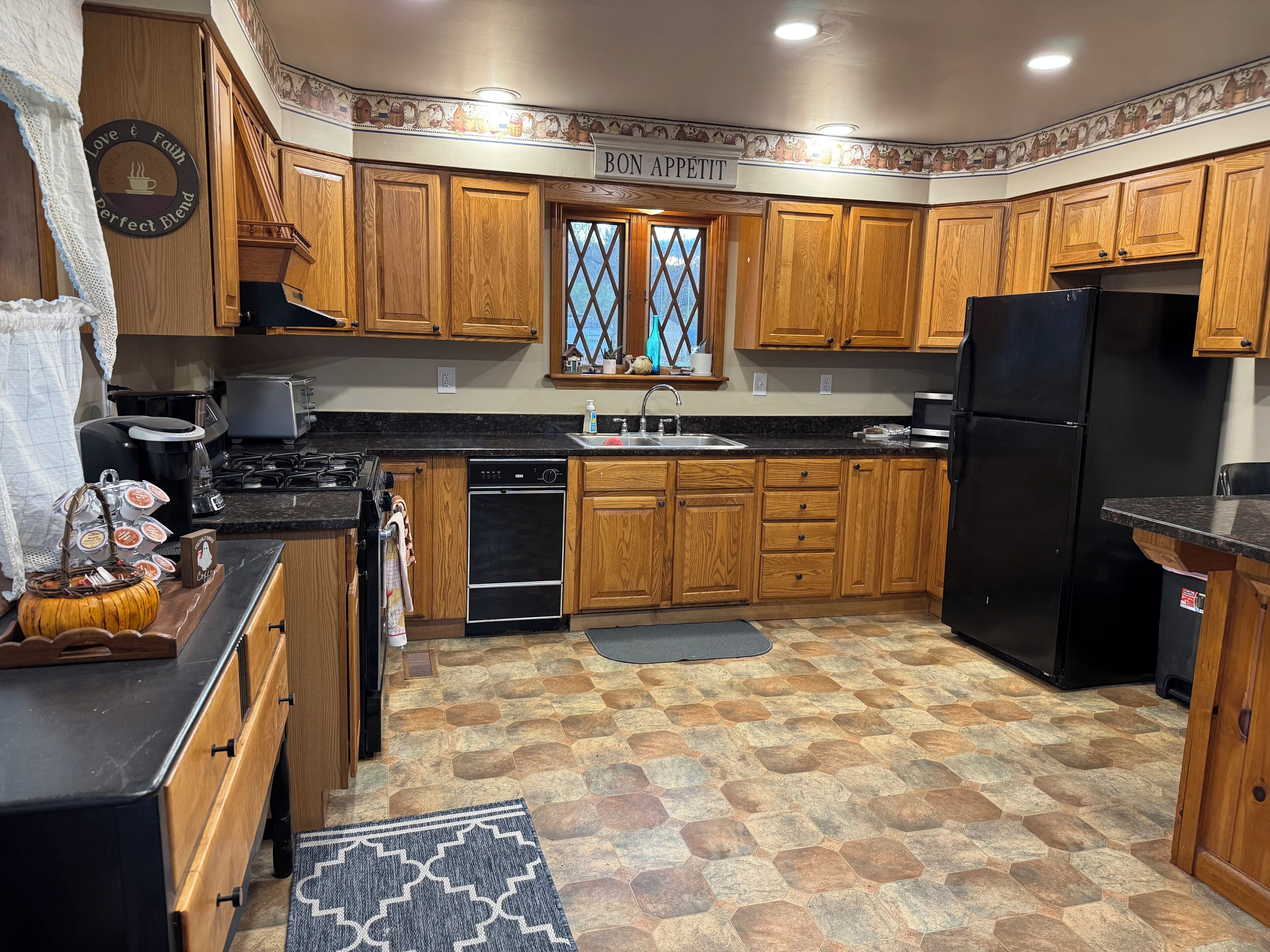 Microwave, oven, stovetop, dishwasher