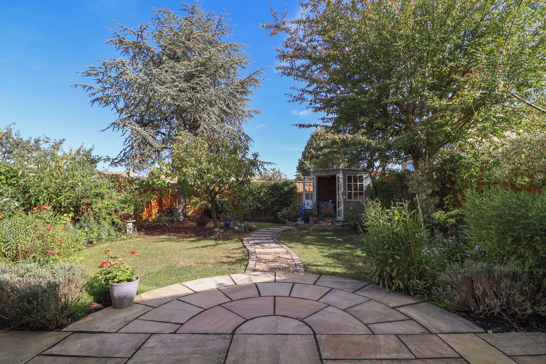 Cottage | Property grounds