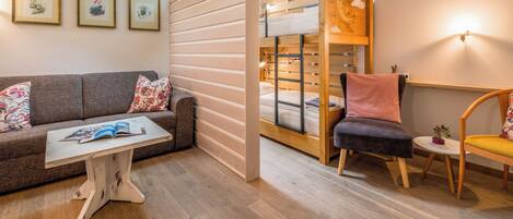 1 bedroom, Internet, bed sheets