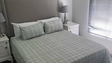 2 Schlafzimmer, Bügeleisen/Bügelbrett, WLAN, Bettwäsche