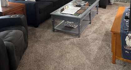3-bedroom house in welcoming Washington with AC