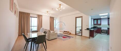 プレミアム アパートメント 1 ベッドルーム マリーナビュー | リビング エリア