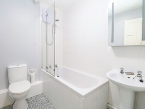 Shower - Cotman Cottage (Norwich)