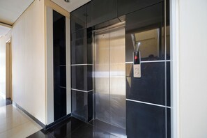 Elevator