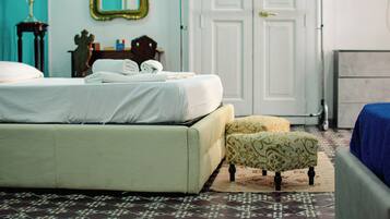 Apartamento, vistas a la ciudad | Tabla de planchar con plancha