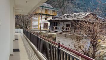 Superior Double or Twin Room, Balcony | Balcony