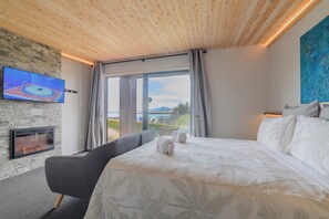 1 slaapkamer, een strijkplank/strijkijzer, wifi, beddengoed
