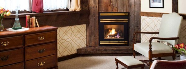 Interior - Parisian-Style Romantic Vacation Rental in Mad River Valley of Vermont (Warren)