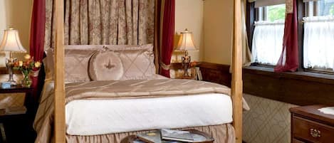 1 Schlafzimmer, Zimmersafe, Schreibtisch, Bügeleisen/Bügelbrett