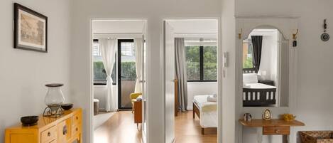 2 Schlafzimmer, Schreibtisch, Bügeleisen/Bügelbrett, WLAN