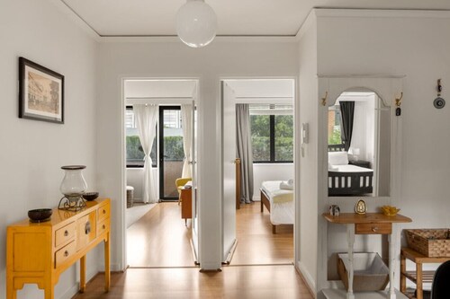 Free parking - spacious apartment near 48 tram