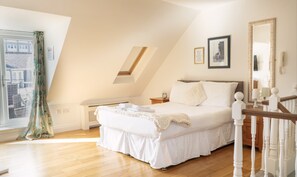 2 chambres, fer et planche à repasser, Wi-Fi, literie fournie