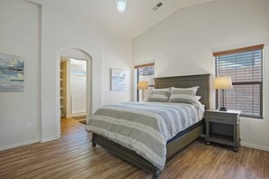 3 bedrooms, iron/ironing board, travel crib, free WiFi