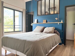 4 habitaciones, tabla de planchar con plancha y wifi gratis 