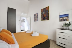 2 bedrooms