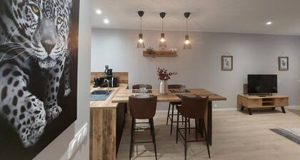 B Comme... Balade en ForĂȘt