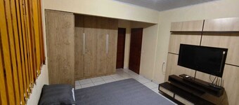 Cozy house with hot tub