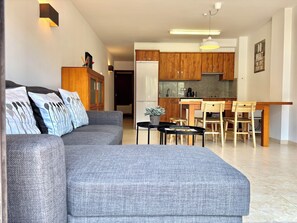 Smart TV - Surrounded by nature, ideal for hiking I AndBnB (El Tarter)