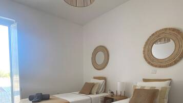 4 dormitoris, planxa i posts de planxar, wifi i roba de llit