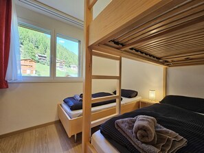 2 bedrooms, free WiFi, bed sheets