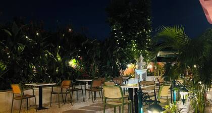 Artistik Abode By Stay Banaras