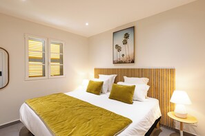 1 غرفة نوم ومكواة/لوح كي وخدمة الإنترنت وملاءات أسرّة