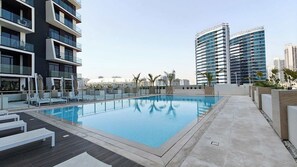 1 bedroom, Internet - JVC Apartment Sleeps 4 in a Great Location (Dubai)
