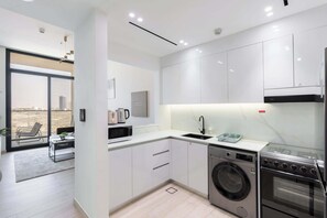 1 bedroom, Internet - JVC Apartment Sleeps 4 in a Great Location (Dubai)