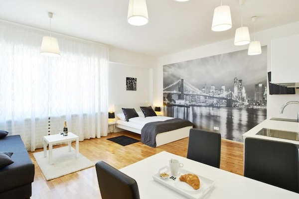 Deluxe Studio, City View | Free WiFi