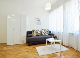 Televisión 80 cm con canales de televisión digitales