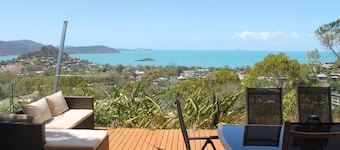 Incredible Coral Sea and Island Views