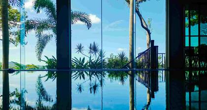 Incredible Coral Sea and Island Views