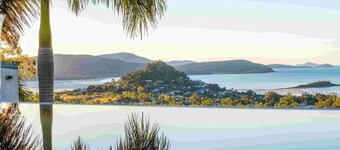 Incredible Coral Sea and Island Views