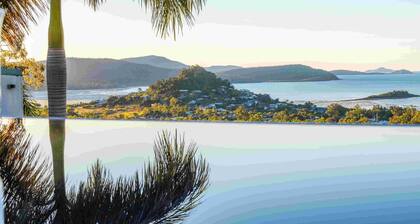 Incredible Coral Sea and Island Views